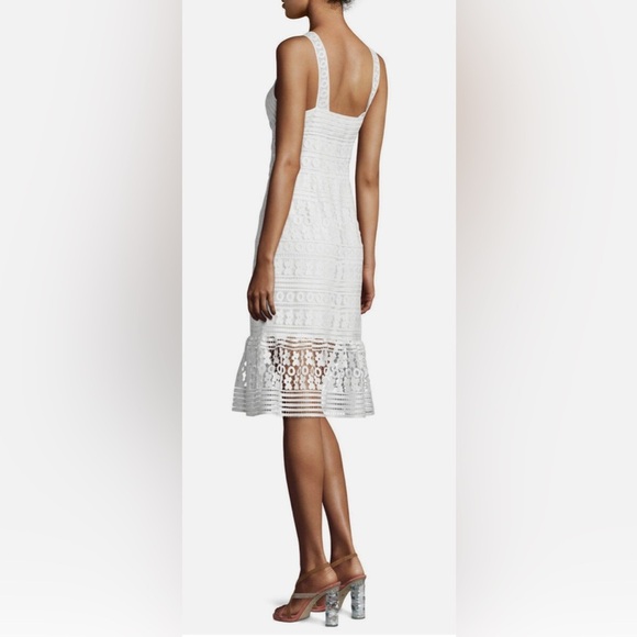 DVF TIANA SLEEVELESS LACE FLOUNCE DRESS Diana Von Furstenberg - Picture 3 of 16